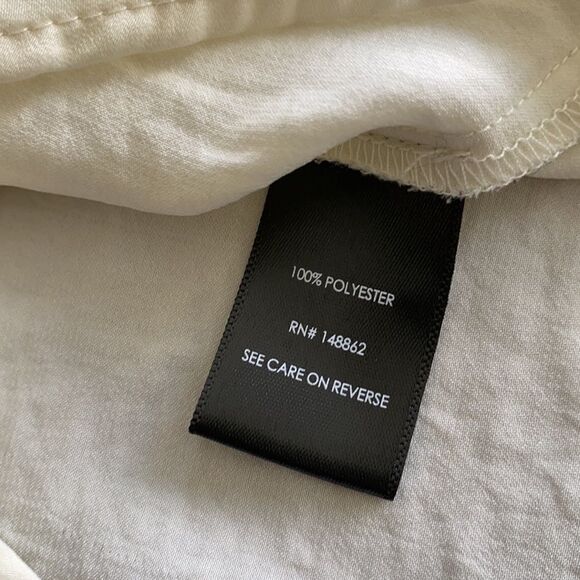 TORRID IVORY V-NECK TEXTURED CHARMEUSE TANK CREAM 5X‎ - Picture 10 of 12